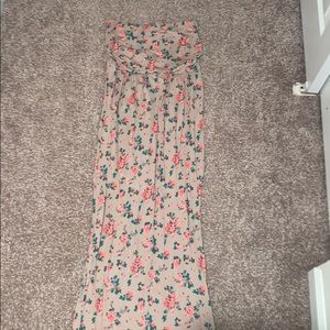 Floral strapless maxi dress